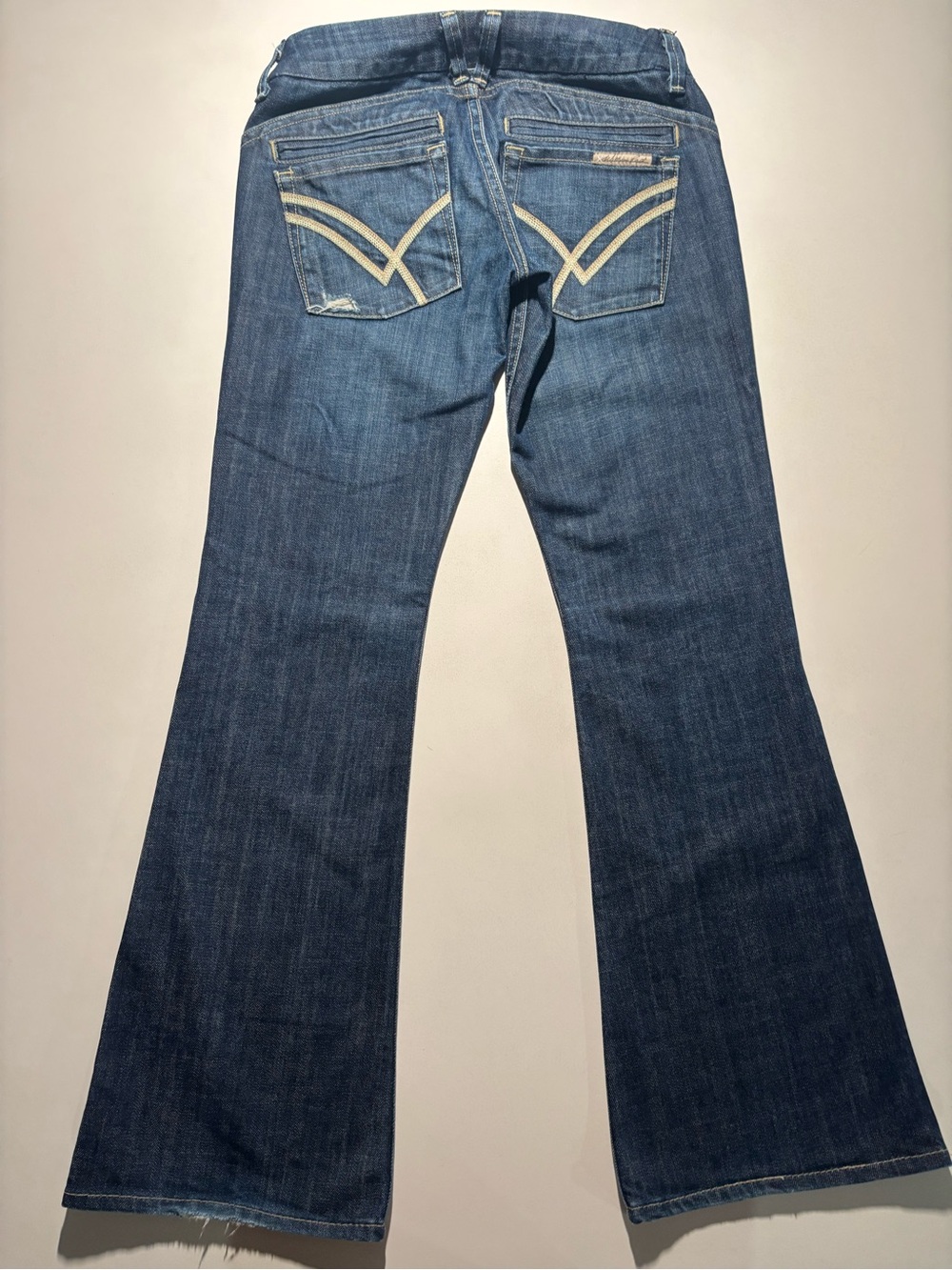 Ultra low rise women’s Y2K flared dark blue jeans size 28